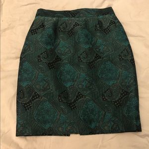 Vintage French THEOREME Tapestry Skirt. French size 40. Please see measurements.